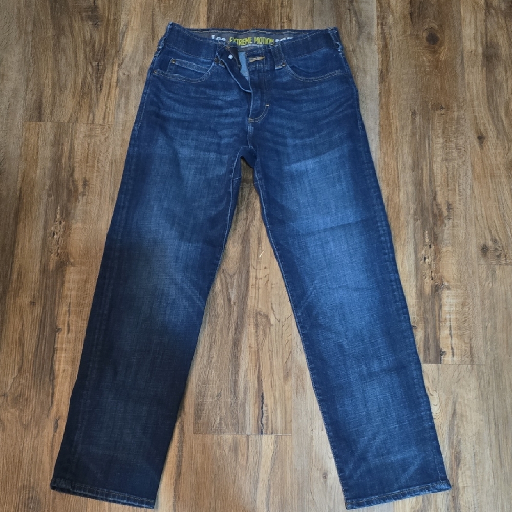 Lee Men's Dark Blue Straight Jeans